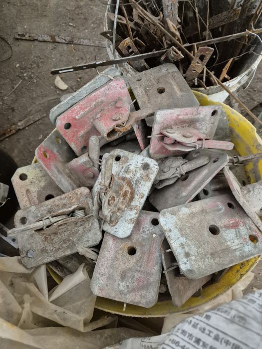 Жабки и пеперуди