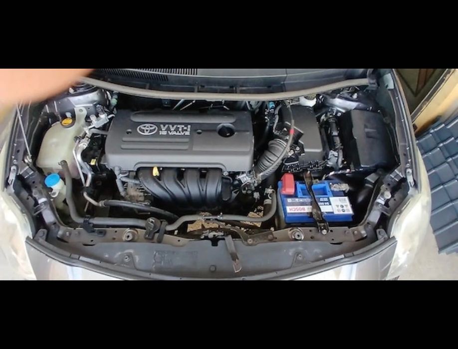 Vând Toyota Auris