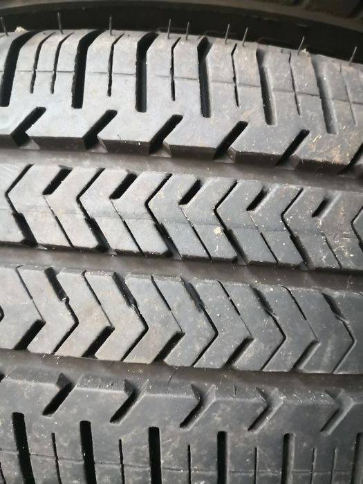 215 65 16 c гуми за бус Michelin dot 19
