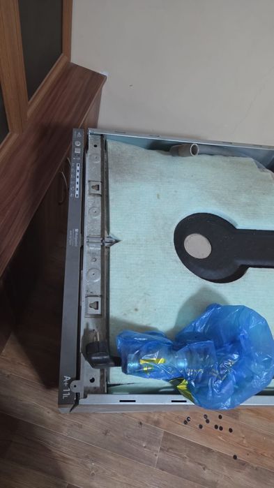 Посудомойка Hotpoint-Ariston LTB 6M019