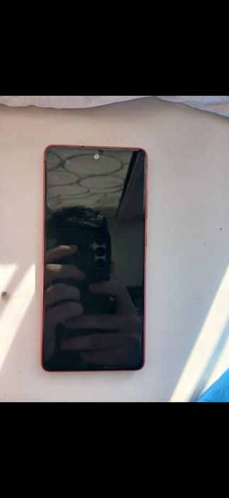 Обменяю samsung s20 fe