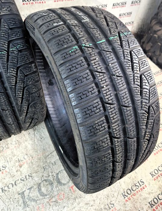 Anvelope second hand iarna m+s 235 40 18 Pirelli