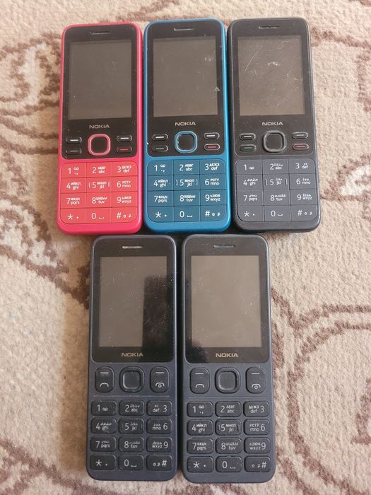 NOKIA  legendarni telfonlar   sotiladi