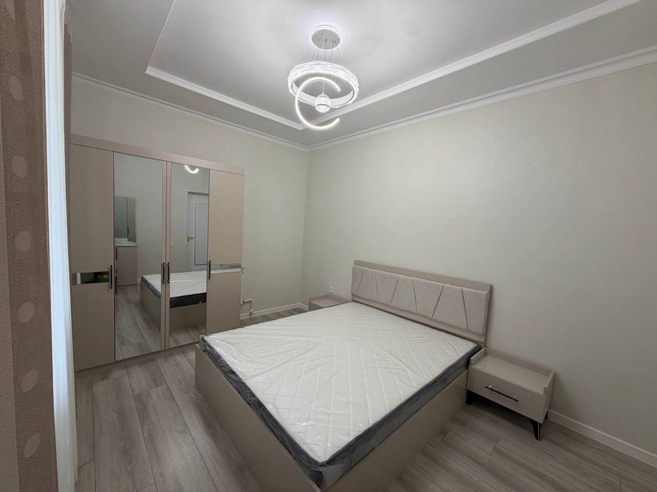 Горит! Срочно продаю квартиру  Узбум ЖК Баку