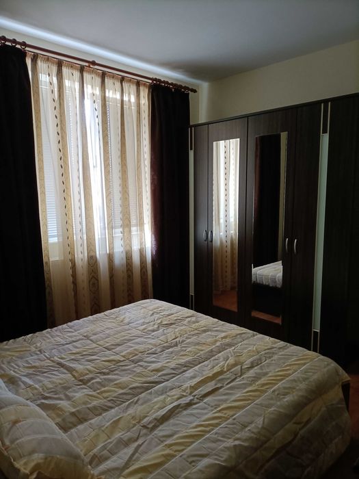 Apartament cu 3 camere