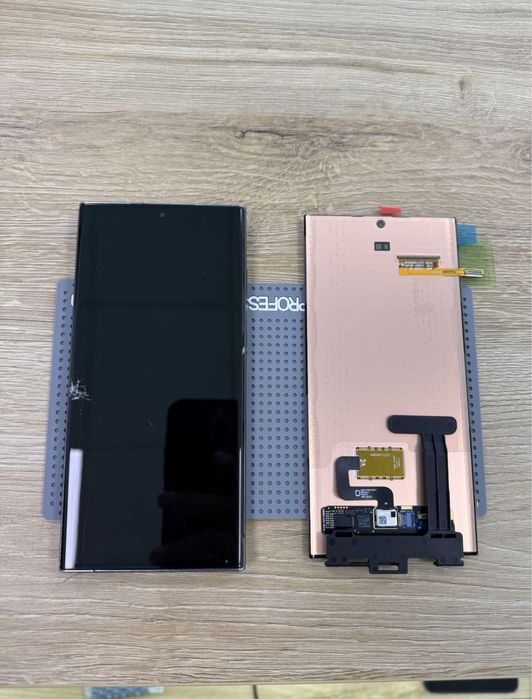 G Store Mobile: Samsung s21 - s25, Ecrane originale in stoc!