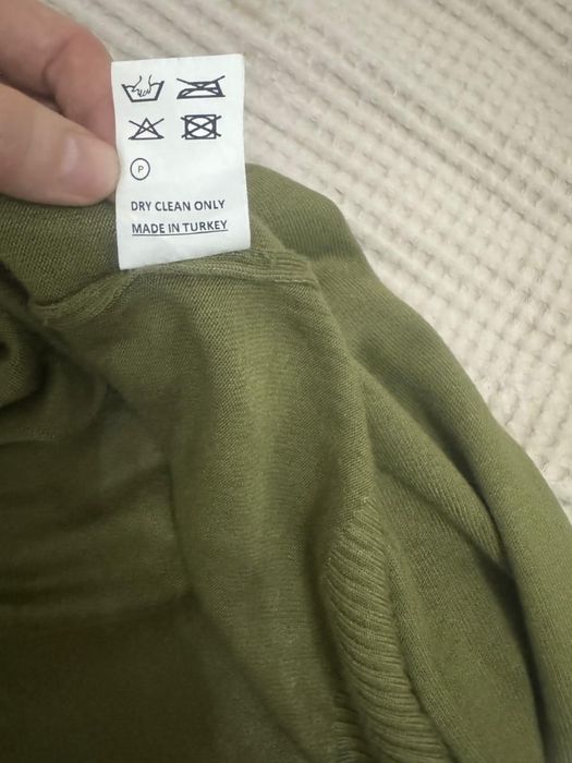 Женский одежда.