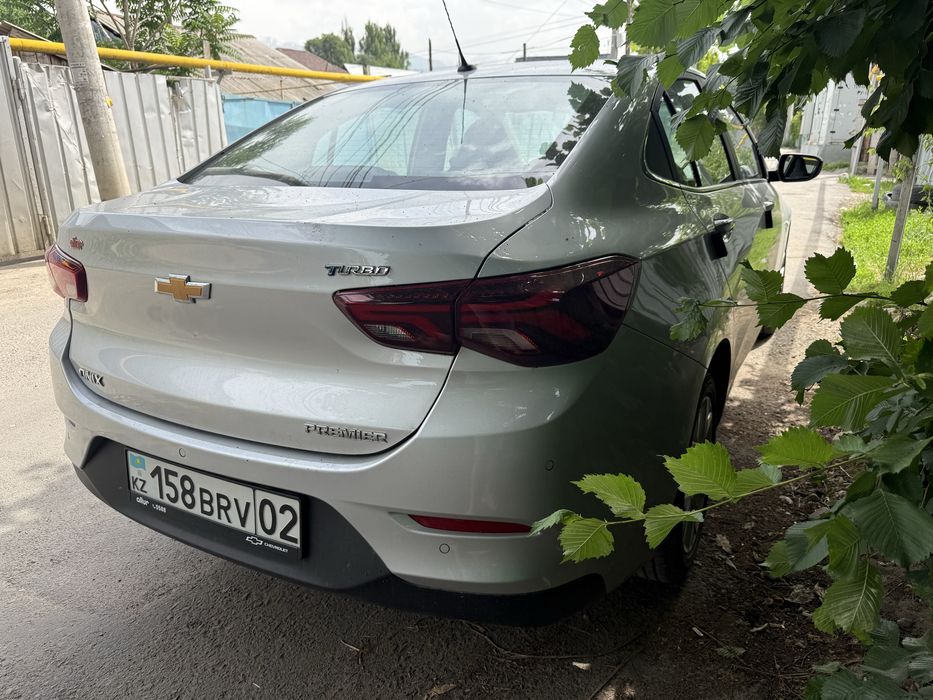 Продам в рассрочку с выкупом Onix