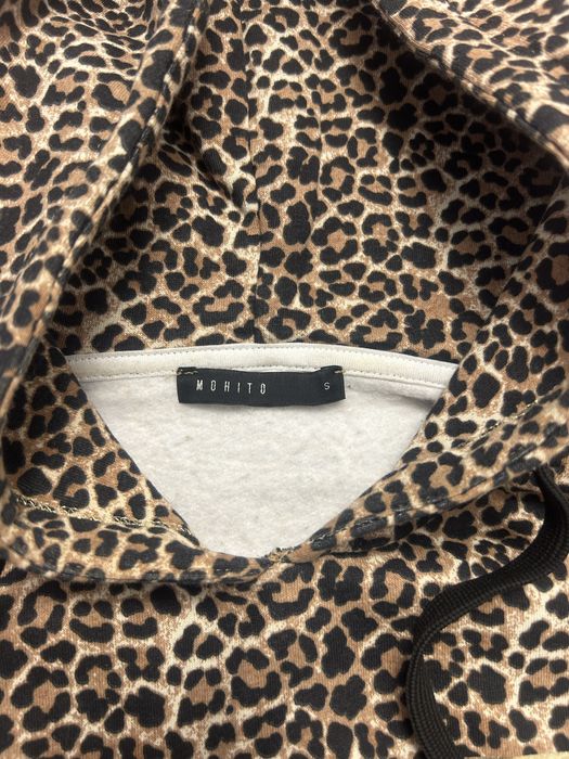 Дамски суитчър плюс подарък тениска