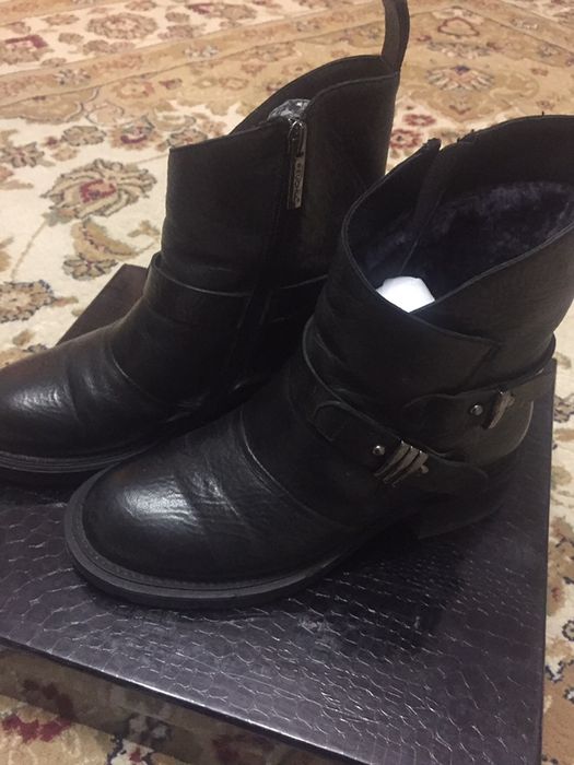 Женские сапоги