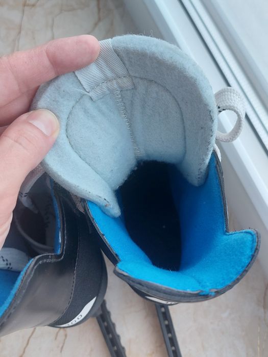 Хоккейные коньки Oroks100