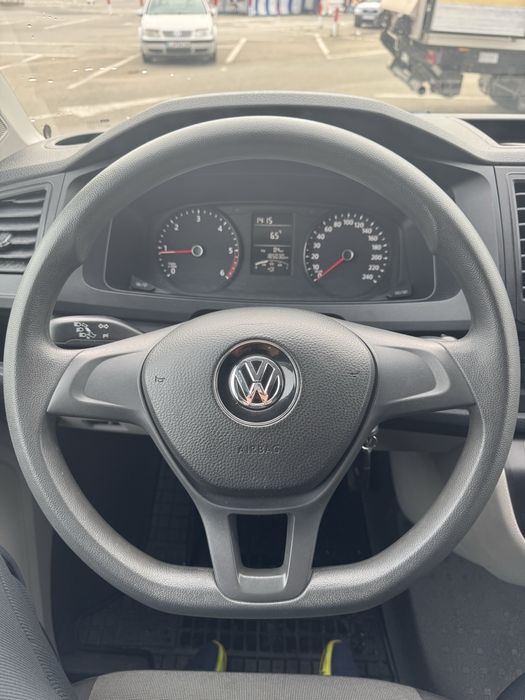 Volkswagen Transporter T6 LWB 2019 | 3 Locuri | Service Volkswagen | Persoana Fizica | Gata de lucru