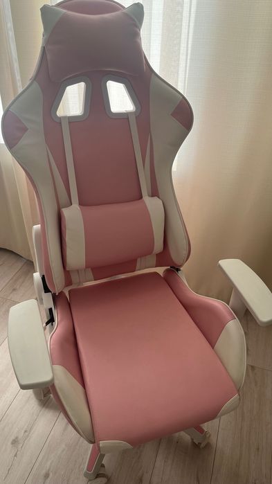 Продам компьютерное игровое кресло