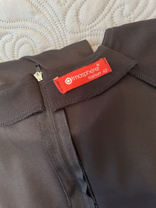 Rochie neagra Atmosphere