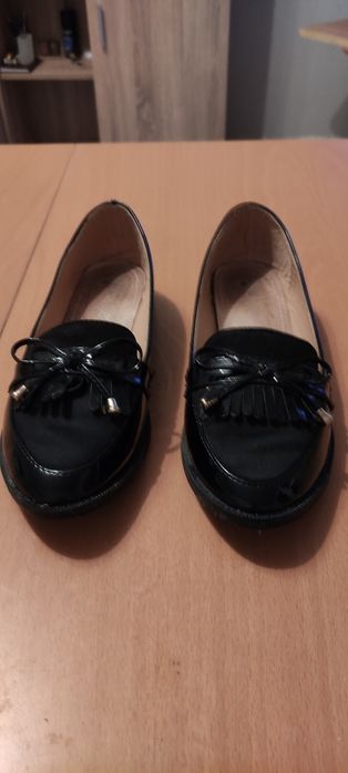 Дамски обувки номер 36