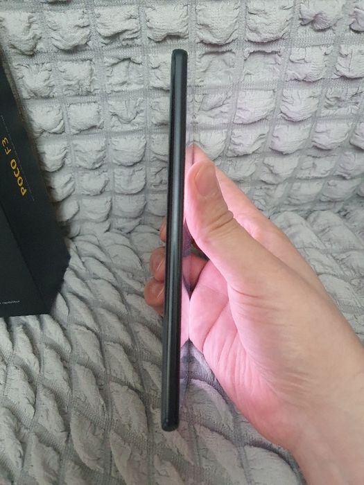 Srochna sotiladi Xiaomi Poco F3 5G  12/128Gb Black Flagman Igravoy