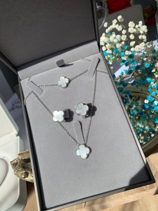 Украшения из серебра