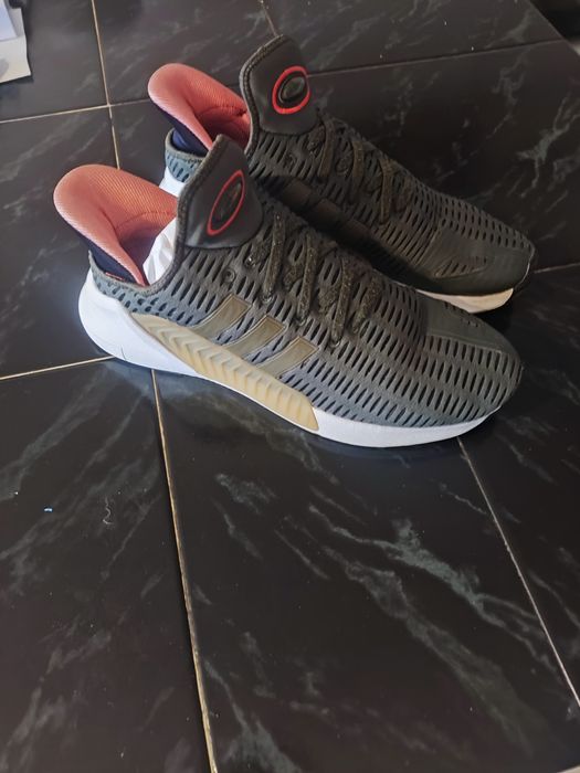 Маратонки Adidas