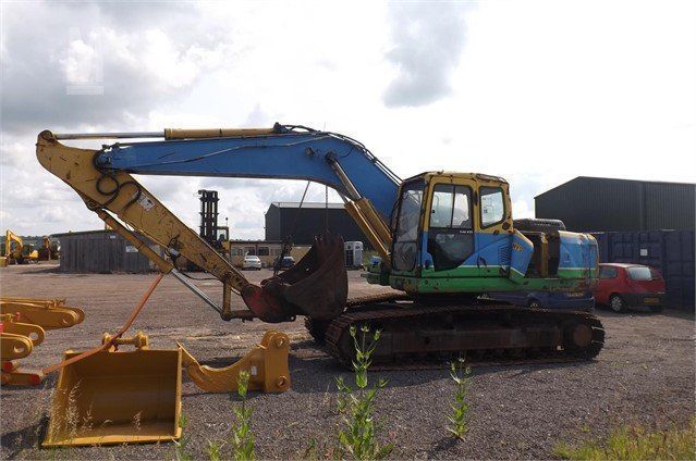 Dezmembrez excavator Komatsu PC210 LC-7, PC200-7, PC220-7–piese utilaj
