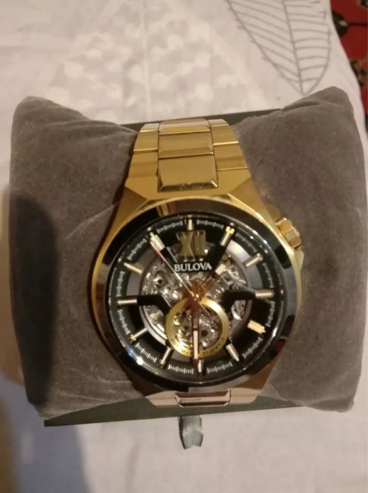 Продам часы Bulova