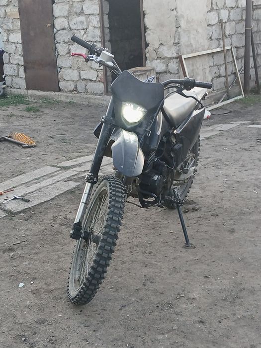 Срочно продам эндура 250