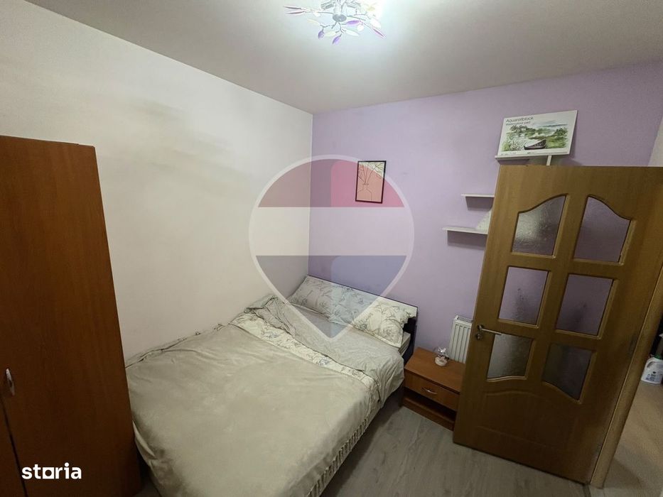 Garsonieră cu dormitor separat, ultracentral, Bulevardul Unirii (Mara)