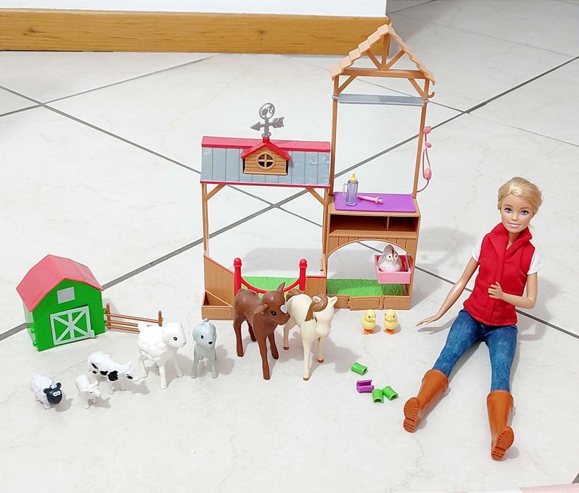 Barbie Mattel și ferma
