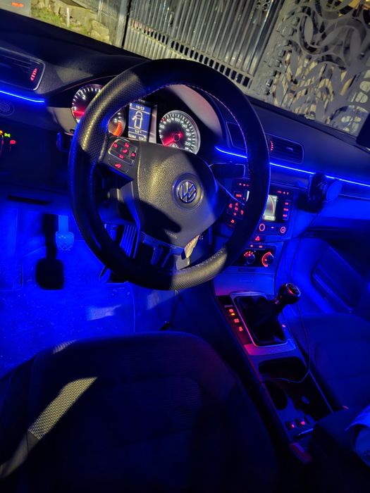 Lumini ambientale 300 lei și 600 montaj