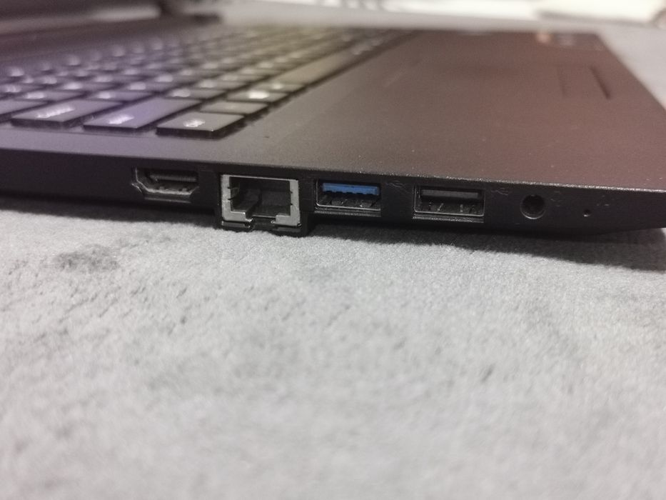 Laptop Lenovo IdeaPad 80MJ