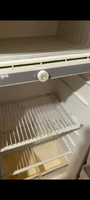 Холодильник на запчасти