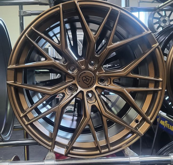 Продам диски  на авто