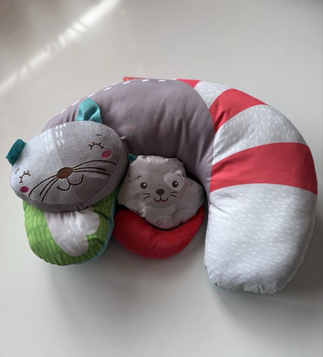 Бебешка възглавница за по корем