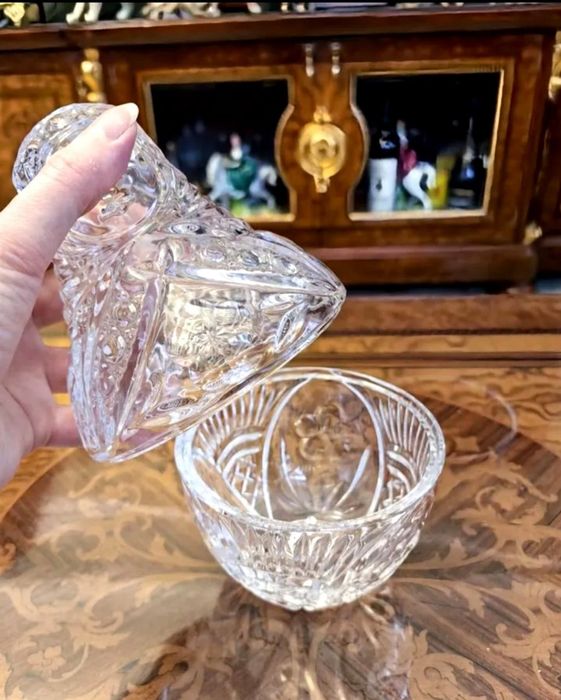 Хрустальная матрёшка не маленькая