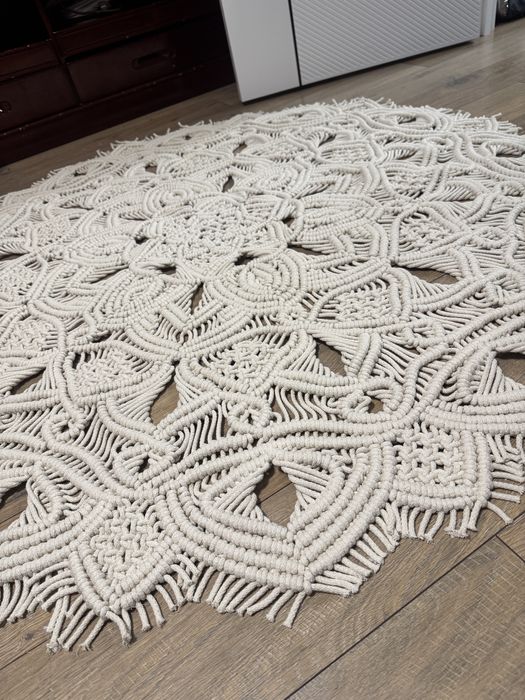 Ковер в стиле макраме