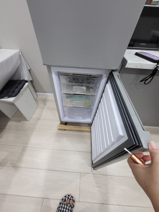 Продам холодильник.