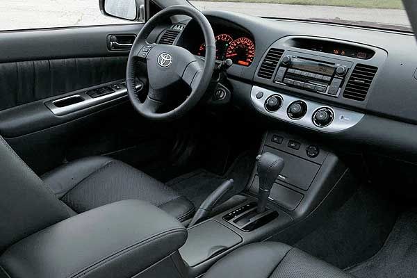 Салон камри 30-35