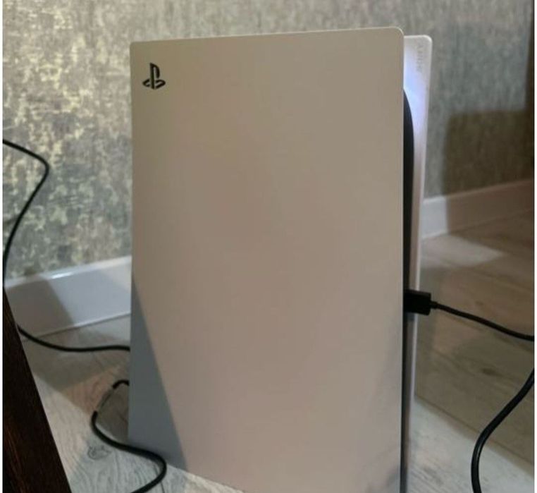Срочно Продам PlayStation 5
