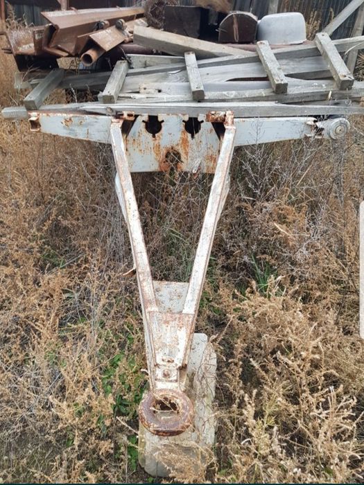 Продам раму под кормораздатчик