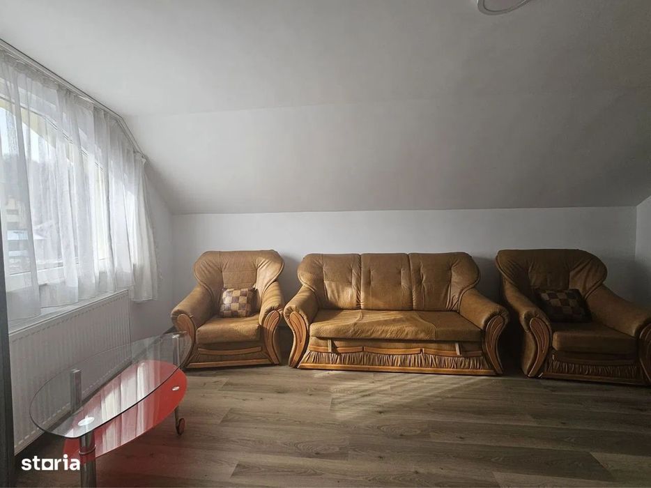 Apartament 3 camere premium – în casă, intrare separată, centrală proprie
