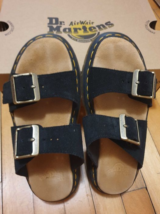 Дамски чехли DR.MARTENS