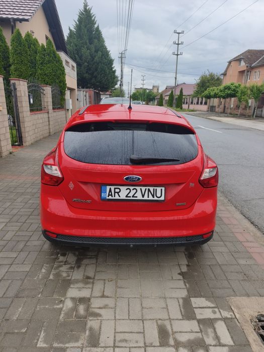 Vând Ford focus titanium euro 5