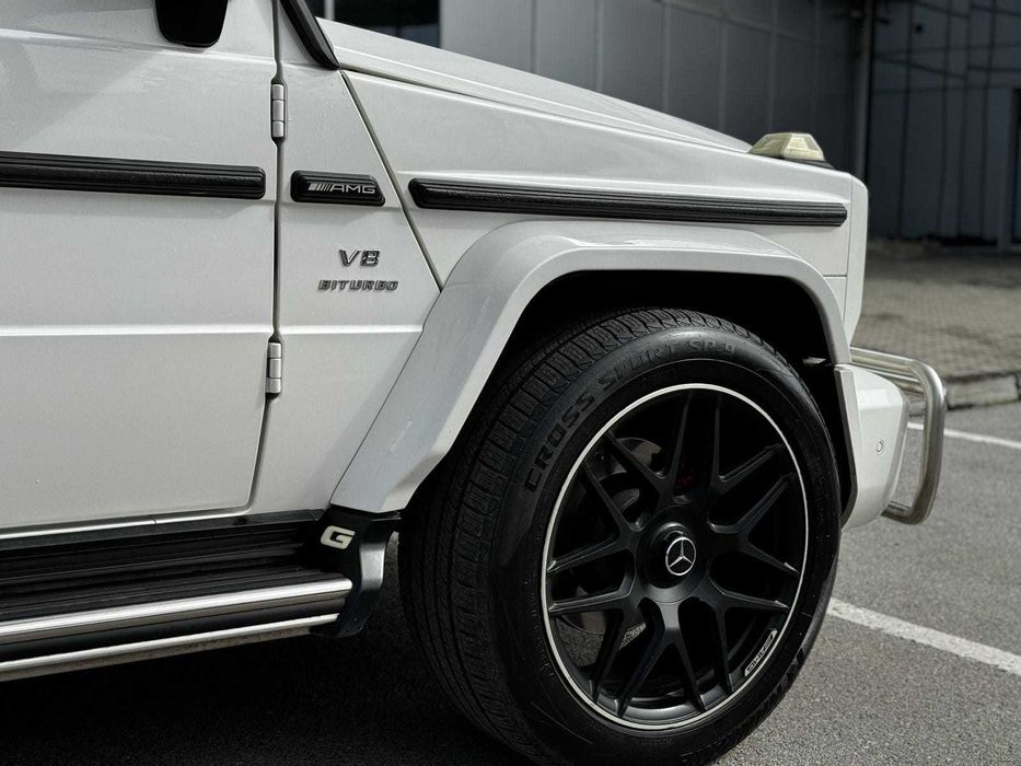 Продава безупречен Mercedes G55 - AMG