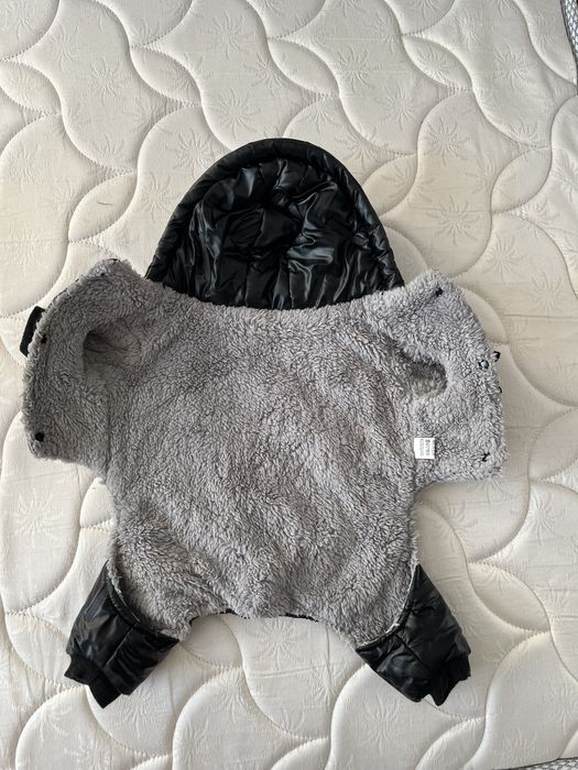 Продаю зимний комбинезон для собачки