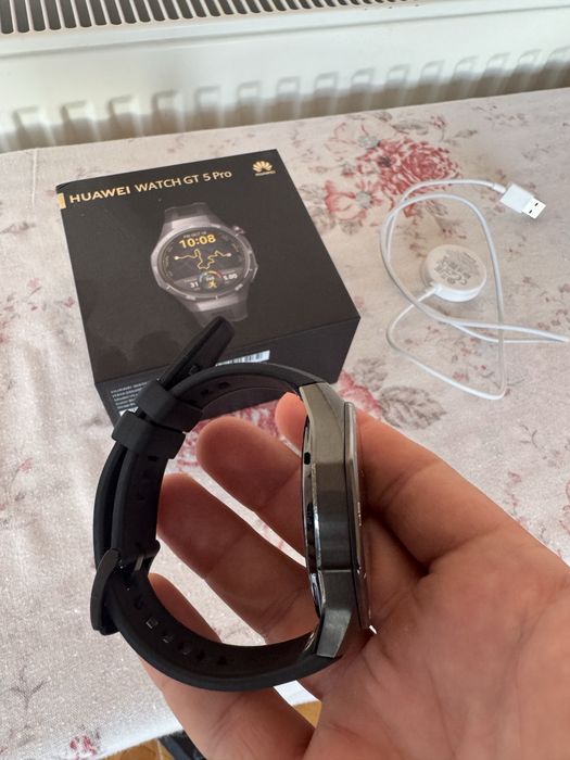 Vând ceas HUAWEI Watch GT  5 Pro