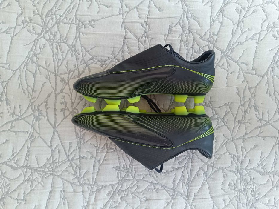 Футболни обувки Adidas +F30