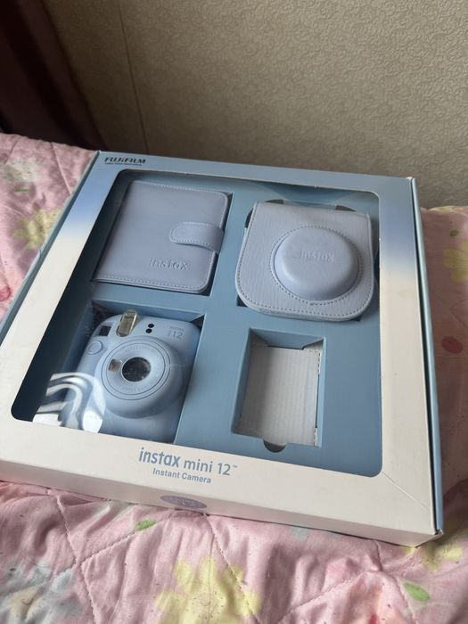 instax mini 12 camera