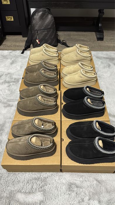 Vand ugg marimea 36, 37, 38 pe culoarea crem, maro si negru