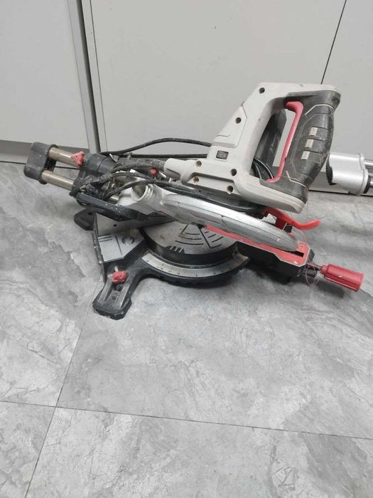 Торцевая пила Зубр (847892 г. Кокшетау, ул. Абая 128, 21)