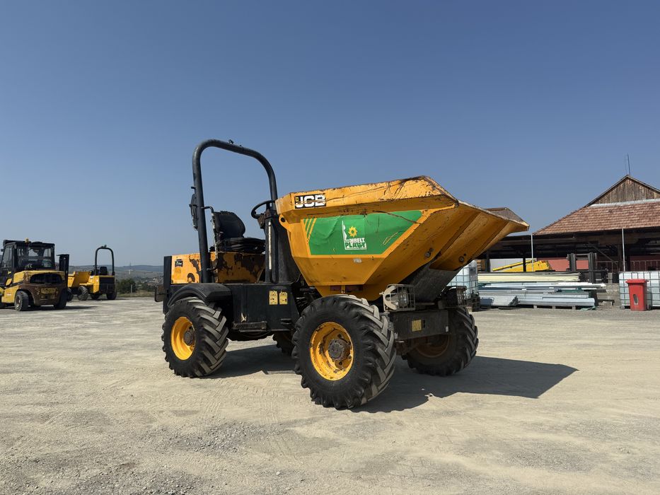 De vanzare sau da inchiriat Dumper cu cuva rotarive  JCB - 3 T