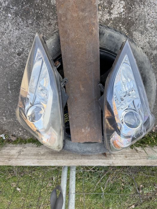 Фарове ляв и десен Kia Ceed 2011
